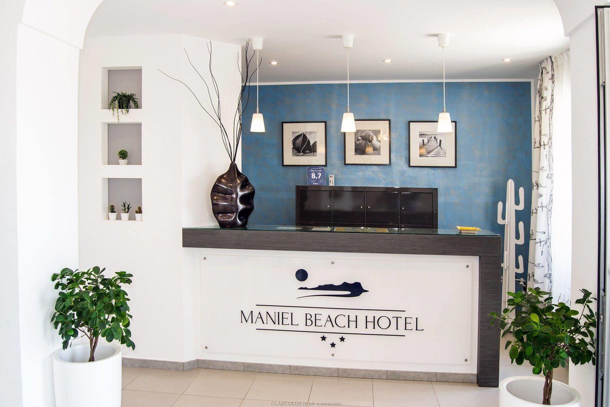 Maniel Beach Hotel Letojanni Exterior foto